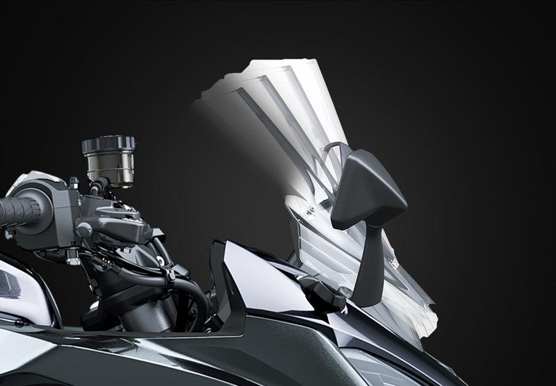 На зображенні вітрове скло мотоциклу Kawasaki Ninja 1000