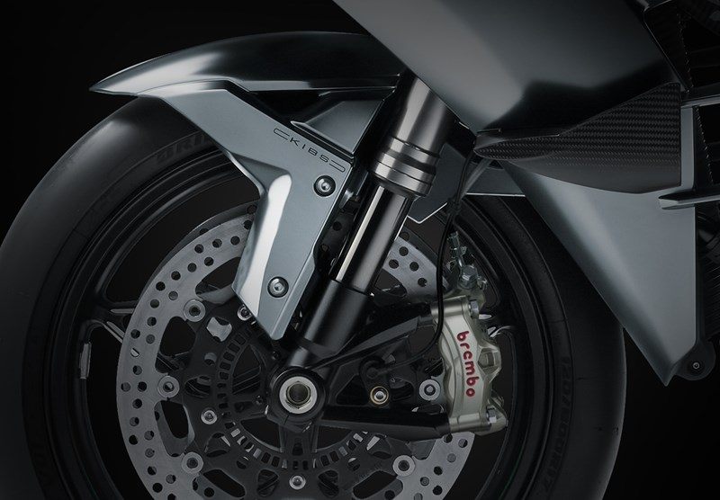 На зображенні колесо мотоциклу Kawasaki Ninja H2-R™ 