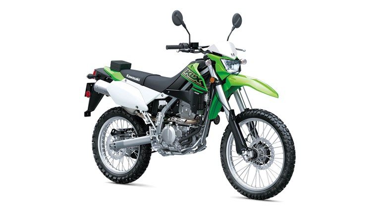 На зображенні мотоцикл Kawasaki KLX®300 зеленого кольору