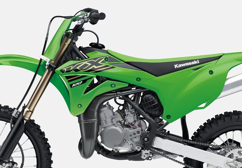 На зображенні мотоцикл Kawasaki KX™100